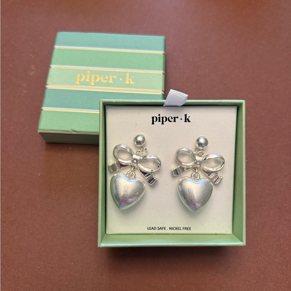 Piper·k Silver Bow & Heart Drop Earrings